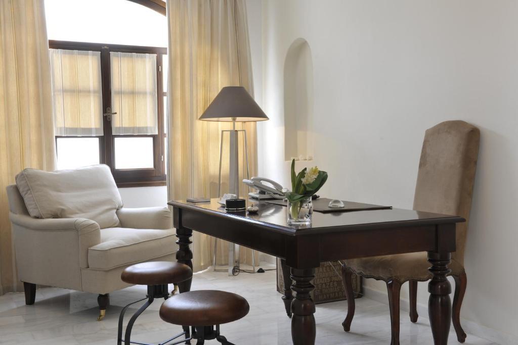Aella Residence Náusza Kültér fotó